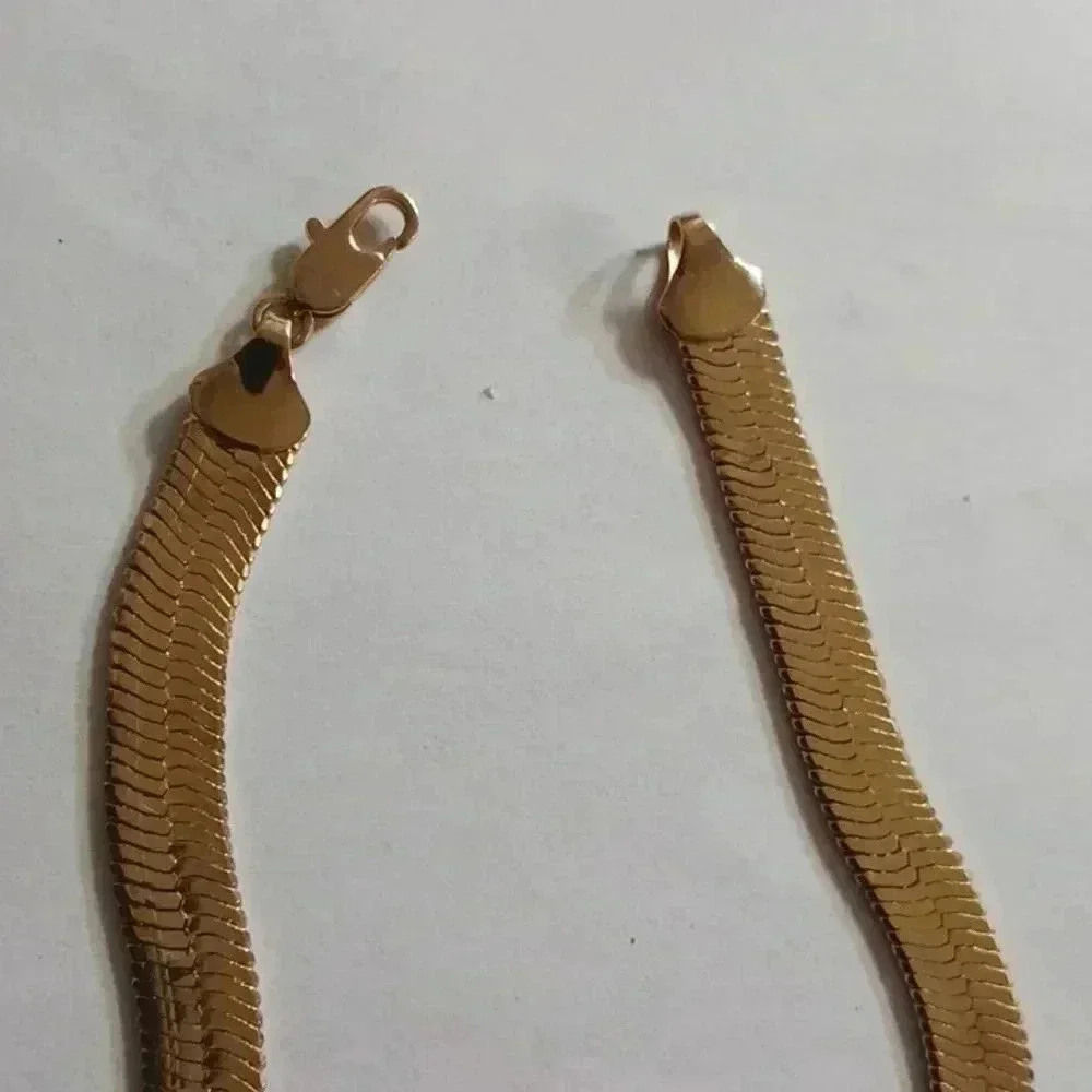 Beautiful bracelet technabond 10 kt ..Beautiful  a must - Picture 2 of 3